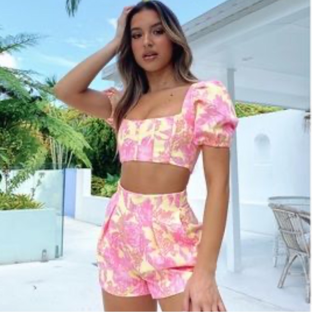 White Fox Boutique Pink and Yellow Floral 3-Piece Crop Top Set - Picture 3 of 3